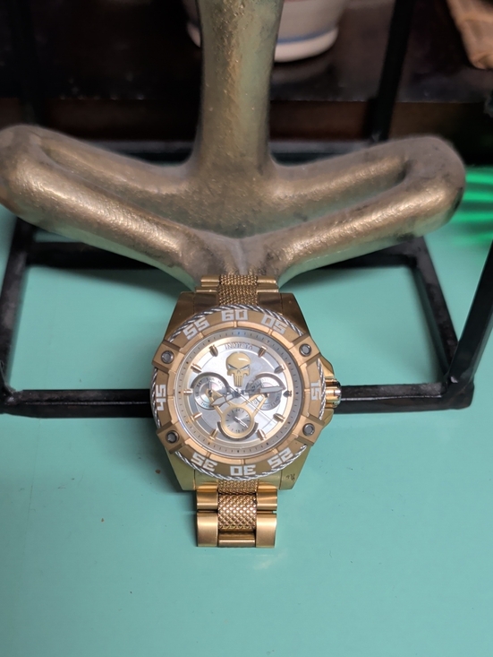 Invicta Other - Invicta Gold Tone Men's Chronograph Watch with Mesh Accent